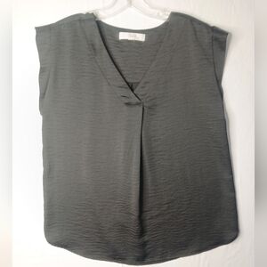 LOFT V-Neck Sleeveless Shell Black